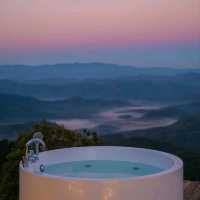 ลากแฟนไปตื่นมาดูหมอกนอน​Glamping​ สุดลักซ์ชูวที่เชียงใหม่