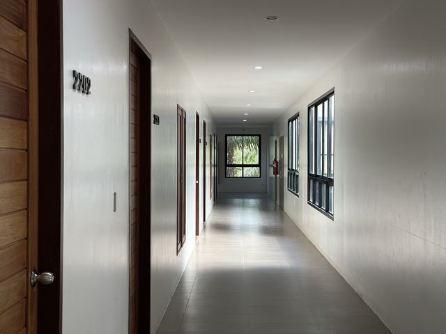 NANA BEACH HOTEL & RESORT ที่พักริมเล ราคาเบา