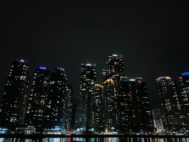 《釜山》冬柏島上看夜景的好去處-APEC世峰樓