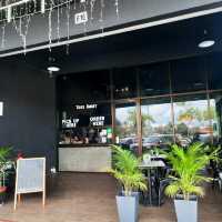 Cafe hunting at mysterious Lufa Coffee
