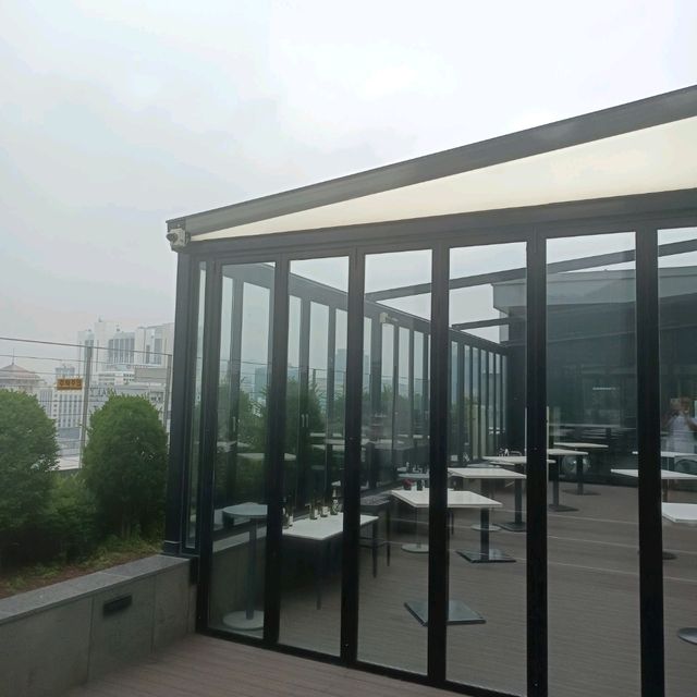 極方便, 明洞L7 Myeongdong