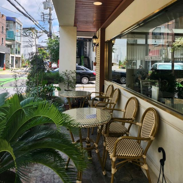 ★ソウル ヨニドン★まるで日本の喫茶店？！ロイヤルサロン
