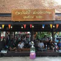 บรรยากาศตลาดน้ำตลิ่งชัน 🍡🍨⛵️