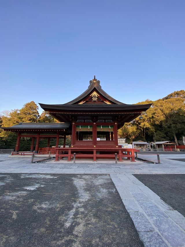 鎌倉といえば鶴岡八幡宮（つるがおかはちまんぐう）は外せない