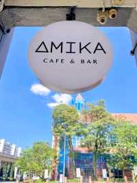 Amika Cafe & Bar