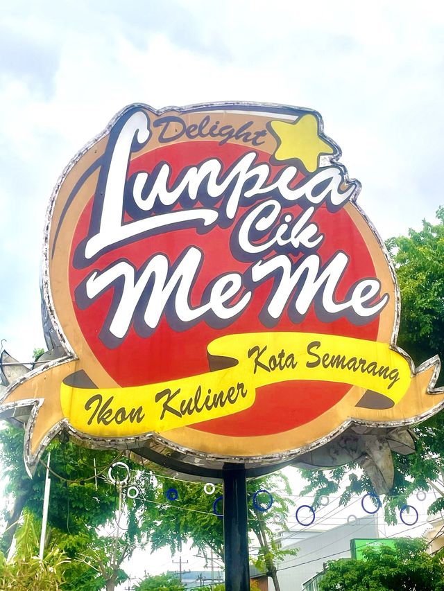 The Best Lunpia In Town✨