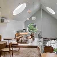 Breadtory คาเฟ่มินิมอล ย่ายรังสิต