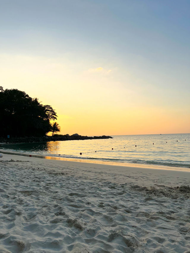 หาดลับ คนน้อยที่ภูเก็ต🏖️