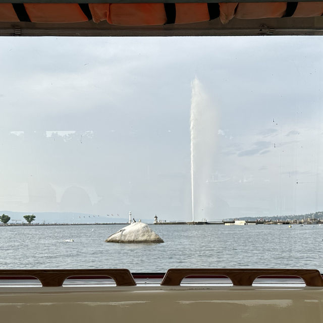 Tallest Water Fountain is in Geneva