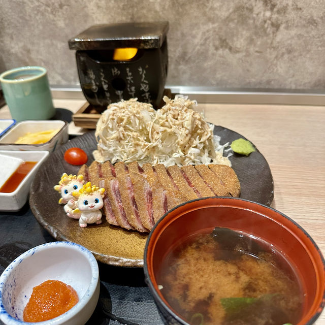 遠百A13館10樓（炸牛元村）非吃不可美食