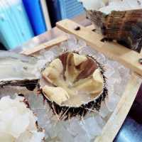 「沖繩泊港漁市場」：龍蝦兩吃，推薦試試！