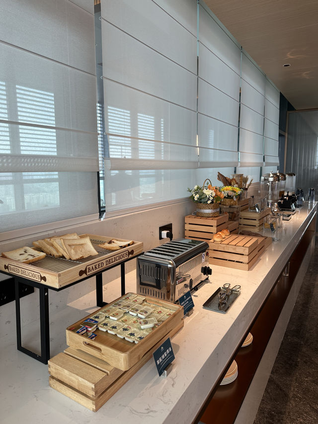 珠海性價比高酒店！30樓靚景食早餐！