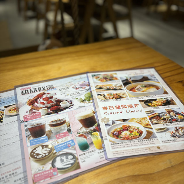 將軍澳韓式cafe 烤日本麻糬棉花糖窩夫$78