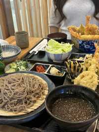 텐동을 즐기면서 시원한 데이트하기 좋은 타치가와텐🧡