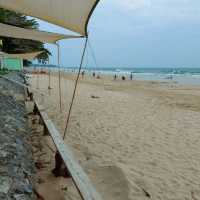 ชมทะเลเมืองจันทน์ ที่หาดเจ้าหลาว