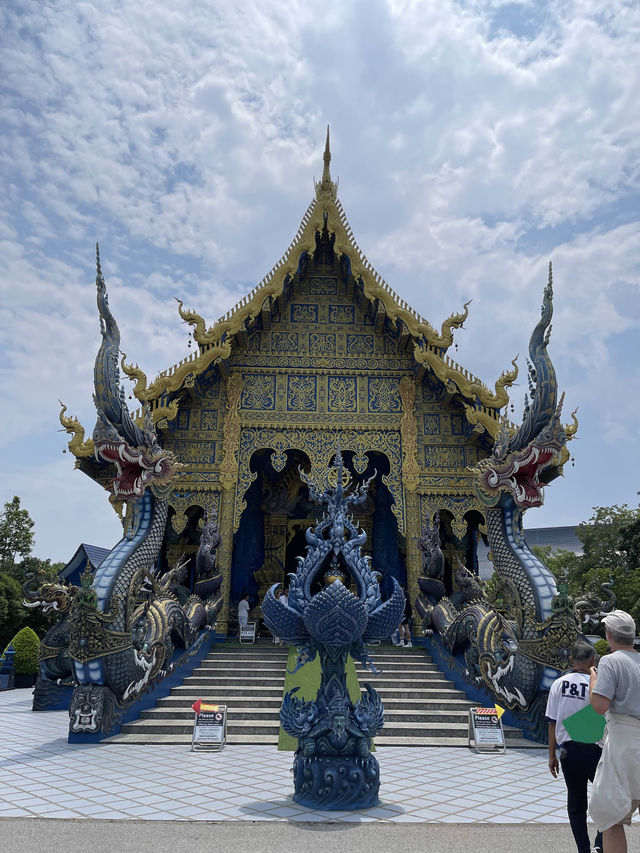  Huang Rai 