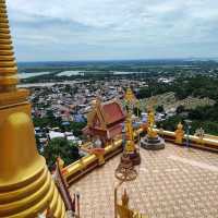 Wat Khiriwong Nakhon Sawan