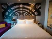 นั่งรถไฟมาพักผ่อนที่ Mercure Bangkok Makkasan
