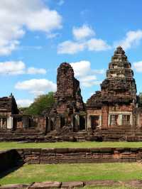 ที่เที่ยวดังเมืองโคราช ปราสาทที่ใหญ่ที่สุด