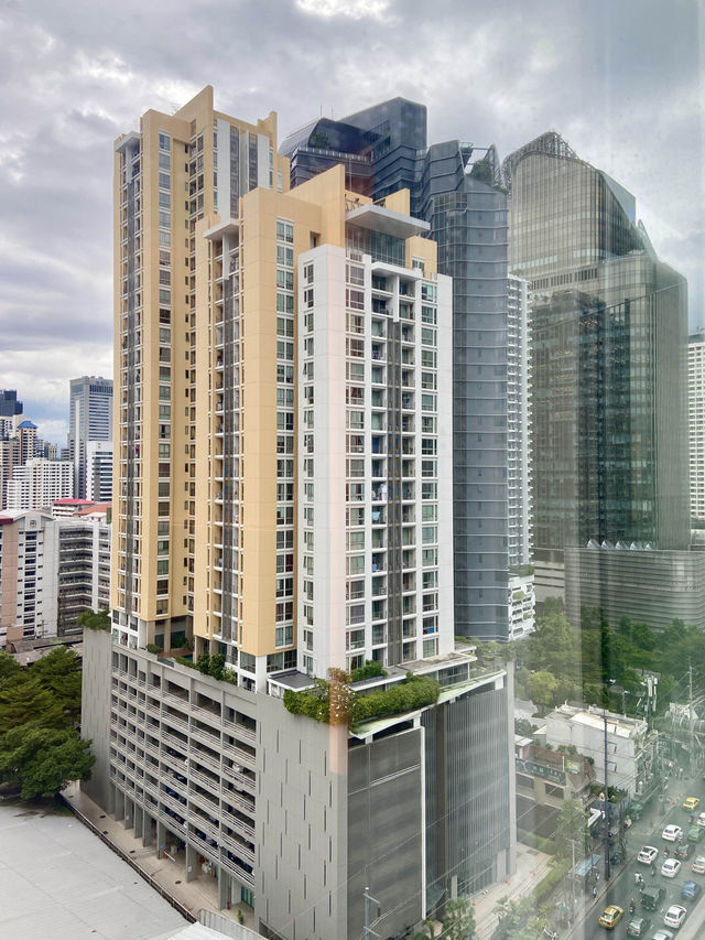 Lancaster Bangkok Hotel