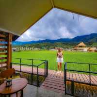 ที่พักที่ใกล้ชิดกับทุ่งนา กลางหมู่บ้านสะปัน น่าน