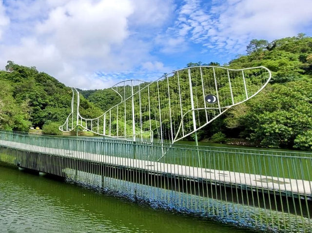 龍潭湖-三面環山，景色秀麗，輕鬆易行
