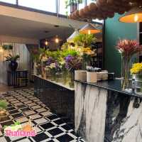 Woo Cafe Art Gallery Lifestyle Shop