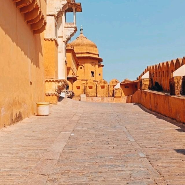 ARTISTIC STYLE AMER FORT.