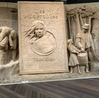 The Sand Museum (砂の美術館)