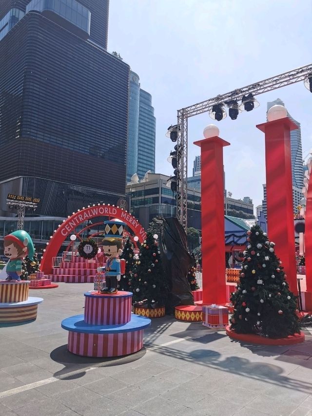 มุมถ่ายรูปคริสต์มาสสุดเก๋ ที่ Central World 