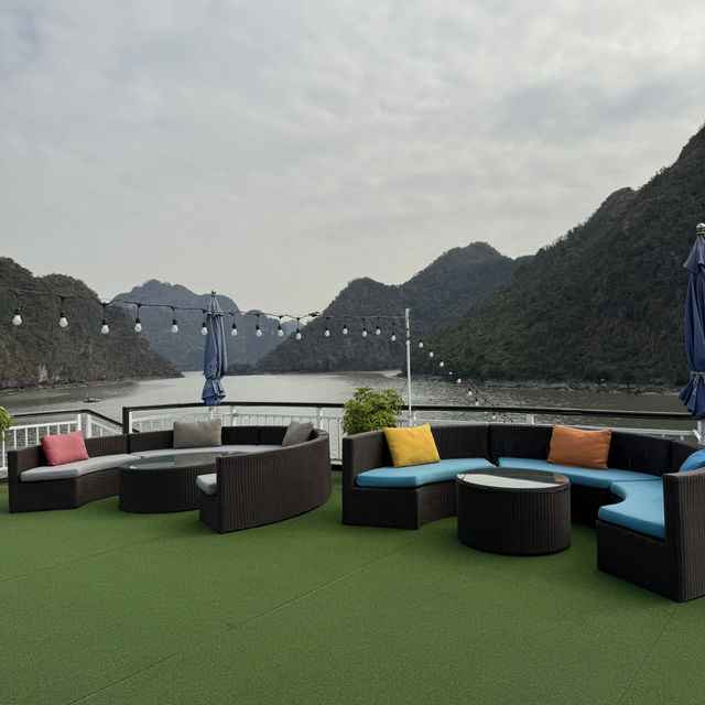 Dora cruise @ Ha Long Bay