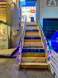Discover the Artistic Heart of Xiamen: A Night in Shapowei