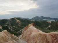 Hong Kong’s Hidden Grand Canyon: A Geological Marvel Beyond the Cityscape