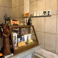 Pieces café & bed 🏠✨💛