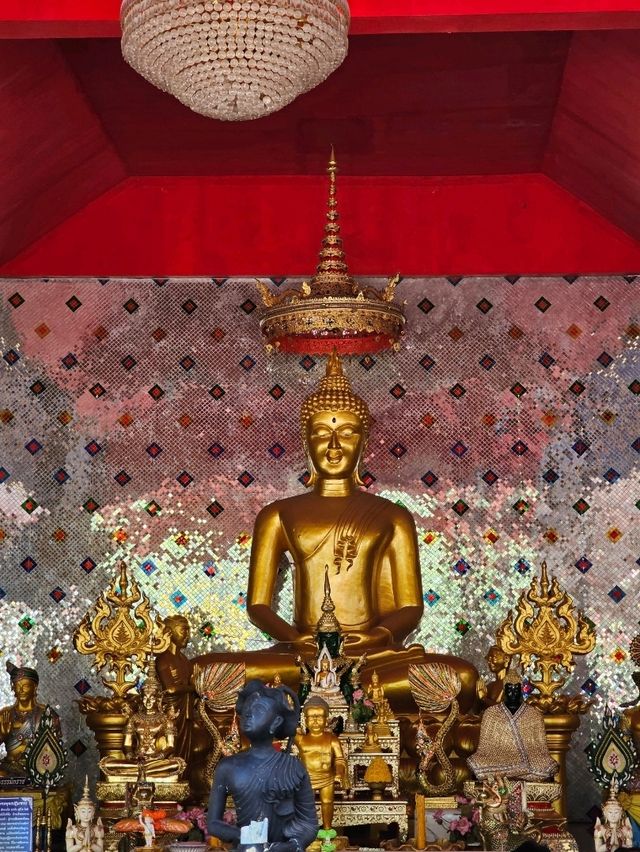 วัดคำชะโนดวังน้ำเขียว นครราชสีมา
