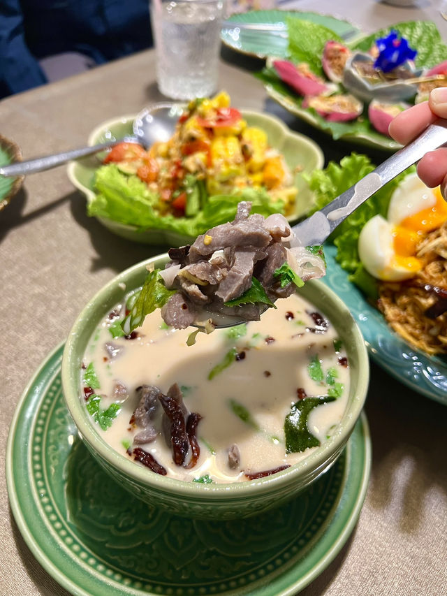 Invite you to savor traditional Thai cuisine in Bangkok. : “IMPHIROM” 🍽️🍃