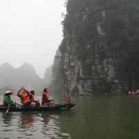 【ベトナム】自然満喫ボートツアーin Ninh Binh