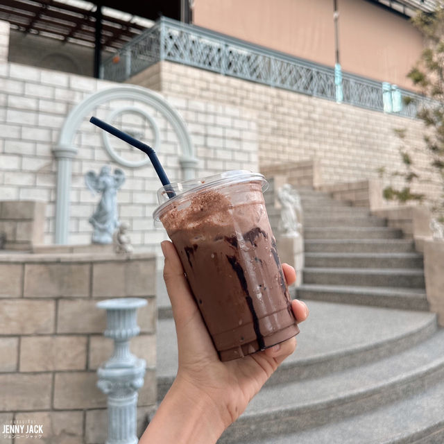 #คาเฟ่เลอเจ้าจันท์  #คาเฟ่จันทบุรี #ปราสาท 