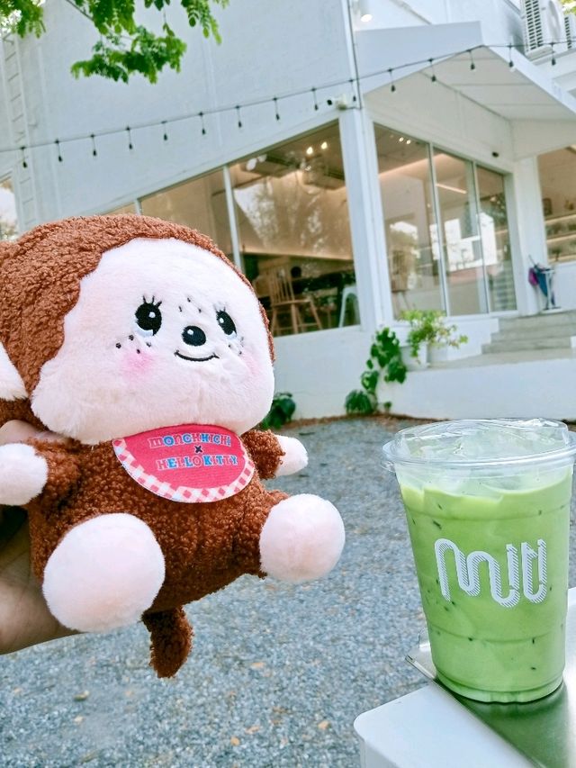 คาเฟ่ เมืองขอนแก่น สไตล์มินิมอล ใกล้สนามบิน