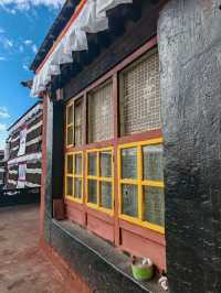 A Journey to Tashi Lunpho Monastery: A Glimpse into Tibetan Spirituality