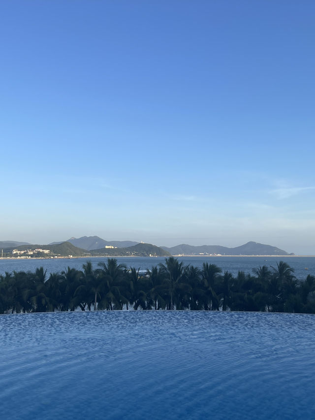 The most popular beach in Hainan