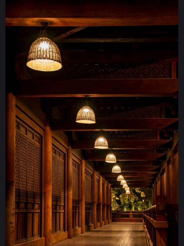 Puyuan Fashion Ancient Town Nightscape– Where Heritage Meets Contemporary Glamour