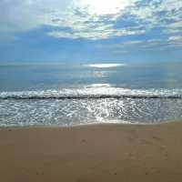 เดินเล่นชายหาดปราณบุรี 