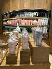 Starbucks Reserve at CentralWorld, One of the Largest and Most Impressive in Thailand