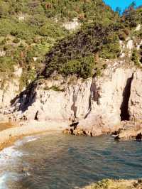 Escape to Maemuldo: Spring's Serene Sanctuary 