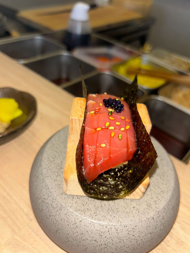 曼谷| Ari站隱藏版手卷壽司店  像在日本吃飯  食物好裝潢好 口袋名單