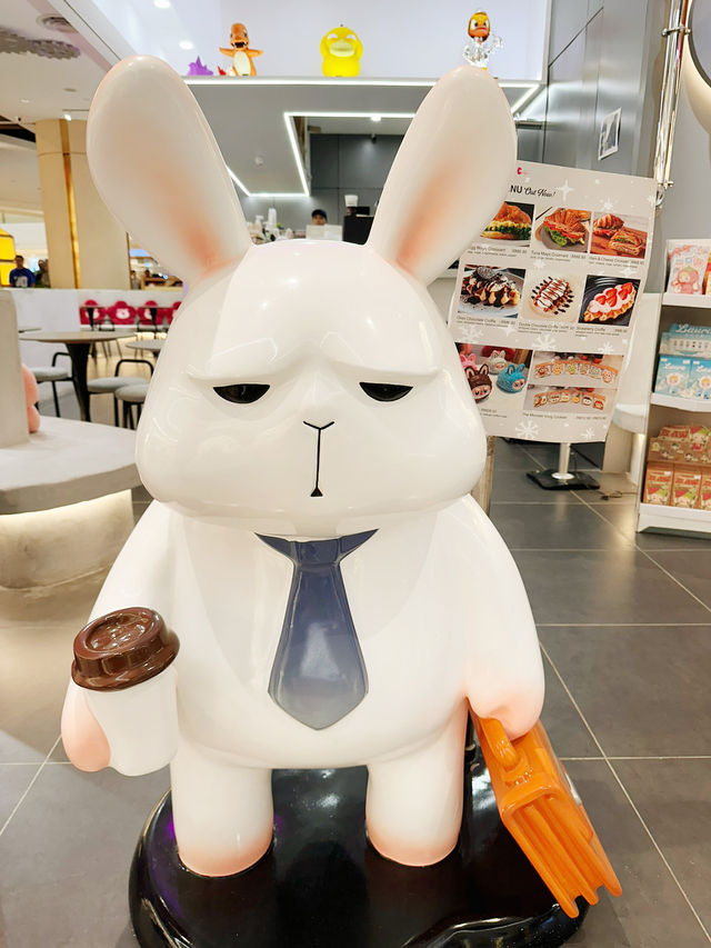 Whimsical Bites & Toyful Vibes at Art Toys Café