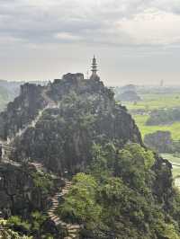 Sun rise at Mua Cave Ninh Binh 