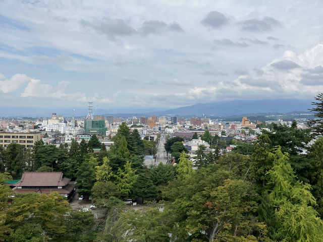 鶴ヶ城！