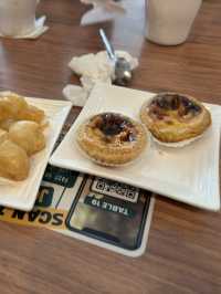 Kuu Comforts: Where Local Favourites Meet Café Chic in Eco Botani